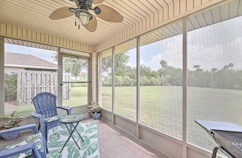 Laguna Vista Apartment | Laguna Vista Home w/Resort Perks Near Beach!