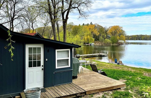 South Haven Cabin | Lakefront Cabin w/Dock & Kayaks, Fishing Escape Marine Comfort - Cabin 8