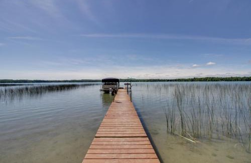 Deer River Apartment | Lakefront Deer River Apt w/Dock, Fire Pit & Patio