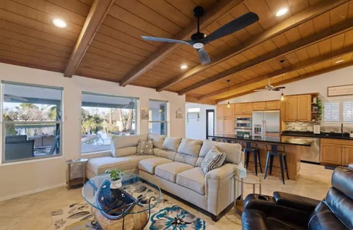 Dobson Ranch Villa | Lakefront Resort Villa - Heated Infinity Pool & 8-Seat Spa - Kayaks - 4BR