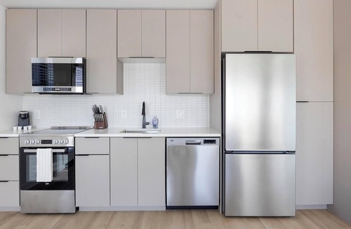 North Mountain Apartment | Landing | Amazing 1BD, Clubhouse, Gym