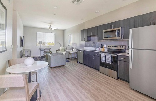 Maryvale Village Apartment | Landing | Amazing 1BD, Gym, Clubhouse