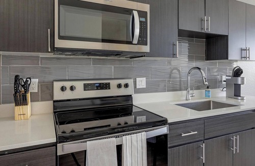 Maryvale Village Apartment | Landing | Modern 2BD, Gym, Clubhouse