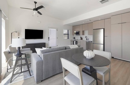 North Mountain Apartment | Landing | Stylish 1BD, Game Room, Clubhouse