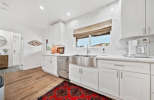 Palm Desert House | Large Estate Book 4 get 1 free night Vly Pkl BBall Games