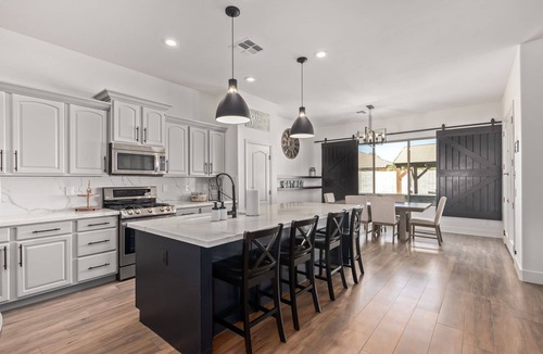 Rovey Farm Estates House | Large Glendale Home with Pool, Sleeps 11, Near Cardinals Stadium, Pets Allowed