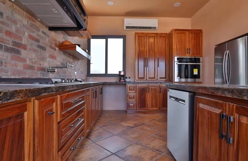San Carlos House | Large 3BR Home Steps from the Playa Algodones Beach – Villas California
