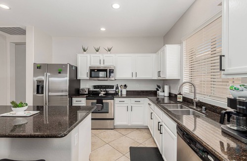 Sierra Montana House | Large Single Story in Surprise with Pool Heat Included, Mins. from Loop 303