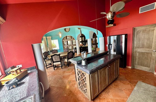 Zona Hotelera Apartment | Las Mañanitas Penthouse at Oceanfront with Breathtaking views of Sea of Cortez