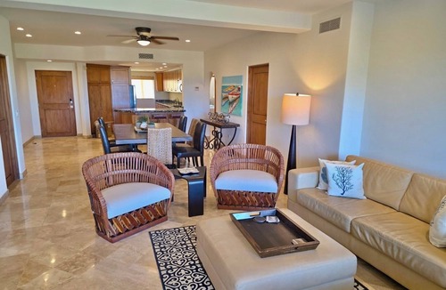 Zona Hotelera Condo | Las Mananitas Luxury Triple en-suite Ocean & Beach Front Resort Condo