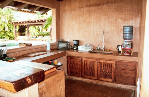 Troncones Villa | Las Rubias – Luxury Beachfront Villa