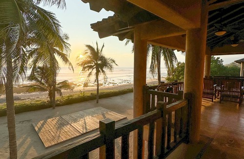 Troncones Villa | Las Rubias – Luxury Beachfront Villa