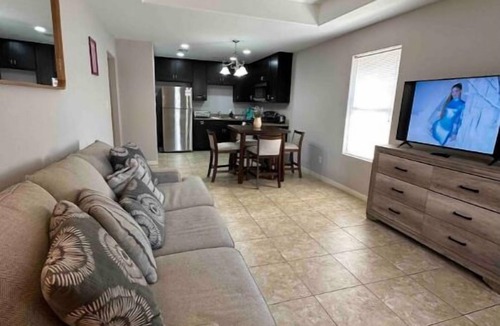 Edinburg Condo | Lavender home: King & Queen