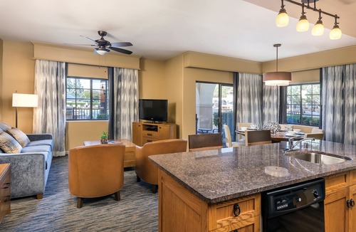 South Mountain Hotel | Legacy Golf Resort