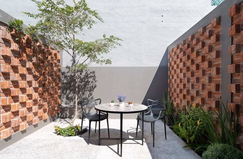 Ajijic Apartment | LIGHT FILLED MODERN APARTMENT WITH PRIVATE GARDEN
