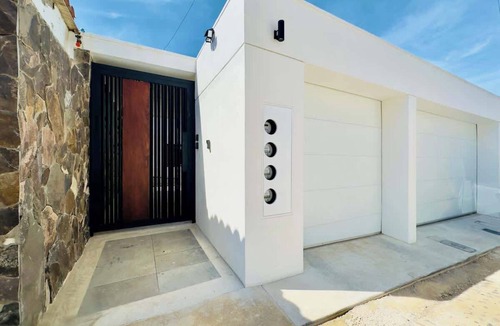 San Antonio del Mar House | Little Pearl- Beachfront Studio for Two