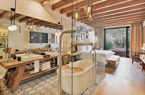 Colonia Azteca Hotel | Live Aqua San Miguel de Allende