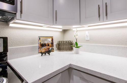 Cowan Heights Condo | Live Work ~ Quiet, Clean & Modern ~ Walk to Parks Shops + Dining!