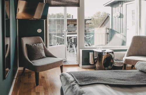 Lillhagen House | Lively vacation home with free breakfast