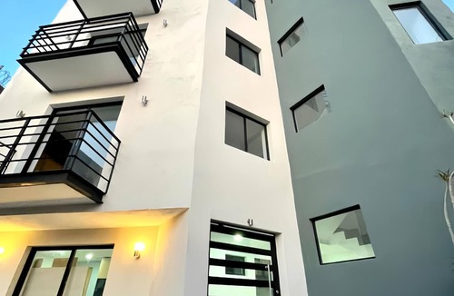 Alameda Apartment | Living Alameda