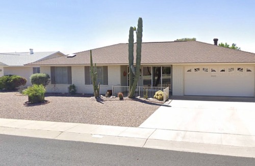 Sun City House | Location! Immaculate Clean Sun City House, with large open patio, 5 STAR!