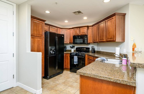 Desert Ridge Condo | Location, Luxury Amenities, Walk to everything!