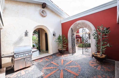 Buzzards Villa | Long Term Rental Family Style Villa with Oceanview