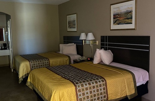 Los Fresnos Hotel | Los Fresnos Inn and Suites