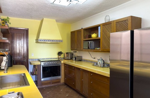 Puerto Morelos House | Lovely 5 bedroom home steps away from the beach
