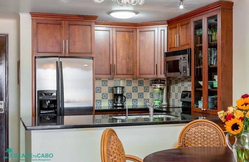 San Jose del Cabo Condo | Lovely Beachfront 1BR Condo at Casa Del Mar