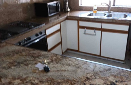 Tijuana Condo | Lovely condo with AC in vibrant Tijuana Excellent location main avenue SAFE