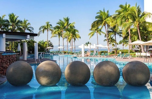 Isla Iguana Condo | Lovely Romantic Getaway