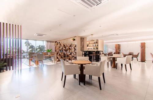 Zona Dorada Apartment | Lujoso Depa al Pie de la Playa Camino al Mar