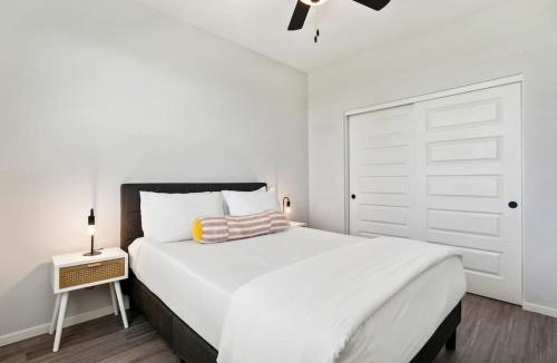 Casa Grande Apartment | Luminous Sunrise Home in Casa Grande with Pool,BBQ