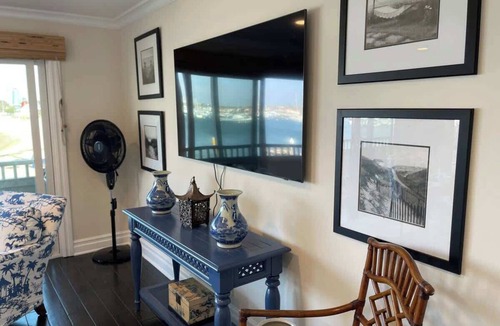 West Newport House | LUX Beachfront Casa de Balboa 229 - Best Location
