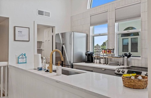 Camelback East Villa | Lux Desert Oasis | Pool Table, Parking, Location