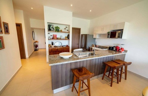 Xcumpich Condo | LUX & unique 3BR condo by the US Consulate, North Mérida