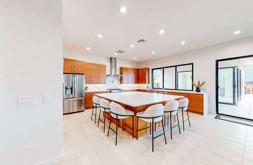 Dove Mountain House | Luxe home with private pool, hot tub & amazing views of Tucson