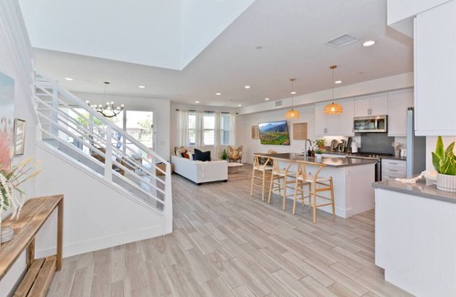 Terra Lago House | Luxe Lakefront Villa: Views, Heated Pool & Games