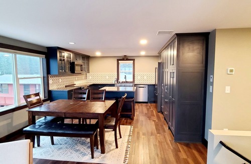 French River House | Luxurious 3 bedroom 3 bathroom new on the Beautiful north shore of Lake Superior