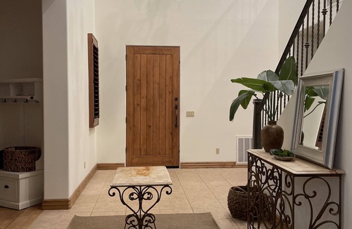Gold Canyon House | LUXURIOUS 4100+ sqft- 4 Bd 4.5 Bth Villa In Superstition Mountain Country Club