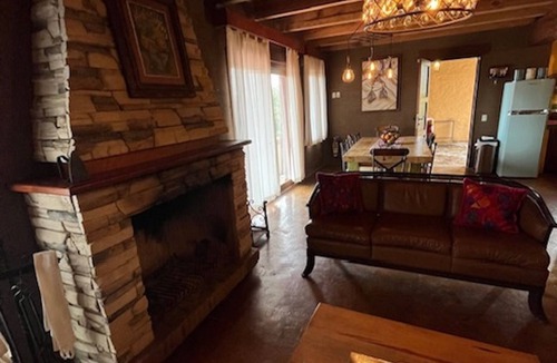 Tapalpa Cabin | Luxurious Cabin Retreat in Tapalpa 4 Bedrooms 6 Bathrooms