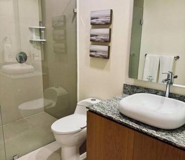 Puente del Mar Apartment | Luxurious First-Floor Apartment in Isla Residences