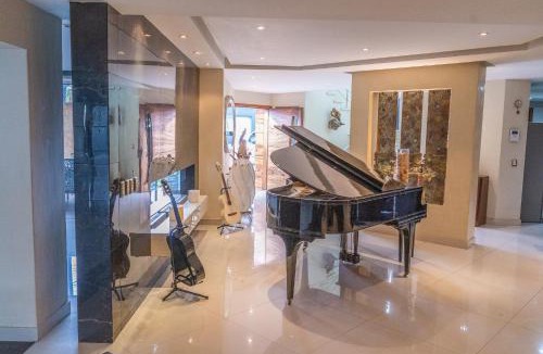 Zona Expo Villa | Luxurious House in Guadalajara Near Estadio Akron, Expo GDL
