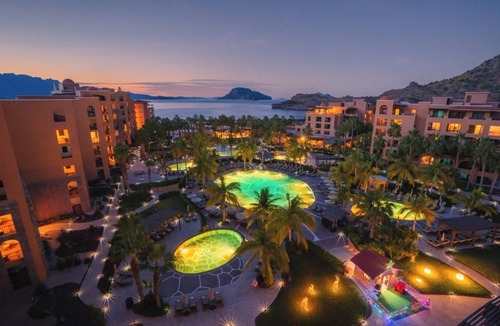 Loreto Resort | Luxurious, one bedroom at the award winning Villa Del Palmar at Island’s Loreto.