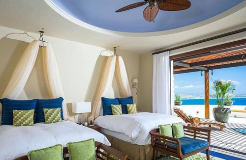 San Jose del Cabo Villa | Luxurious Six Bedroom Villa with views of Sea of Cortez