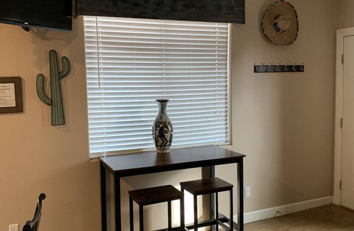Apache Junction House | Luxury 1BR, 1BA Guest Casita With Glorious Superstition Mtn View!