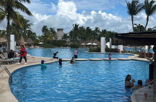 Nuevo Vallarta Condo | Luxury 2-bedroom 2 1/2 bath Condo Sleeps up to 8 comfortable Beautiful views