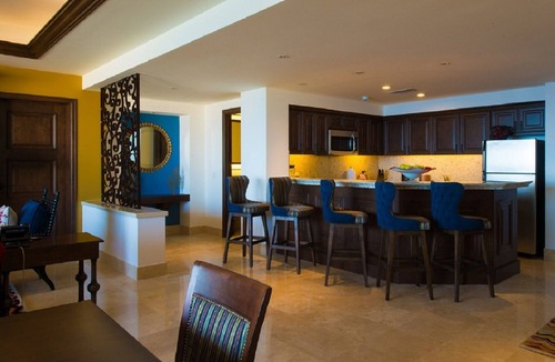 Marina Villa | Luxury 3 bd Penthouse at Grand Solmar Land’s End