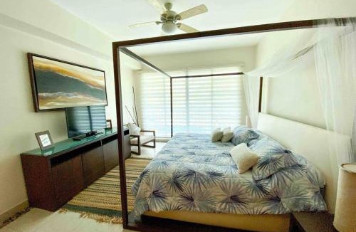 Playa Diamante Apartment | Luxury Apartment Mayan Lakes
